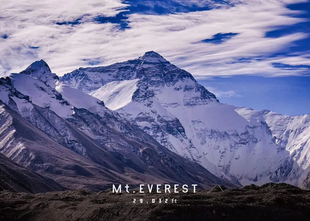 Mount Everest Landscape Canvas Print