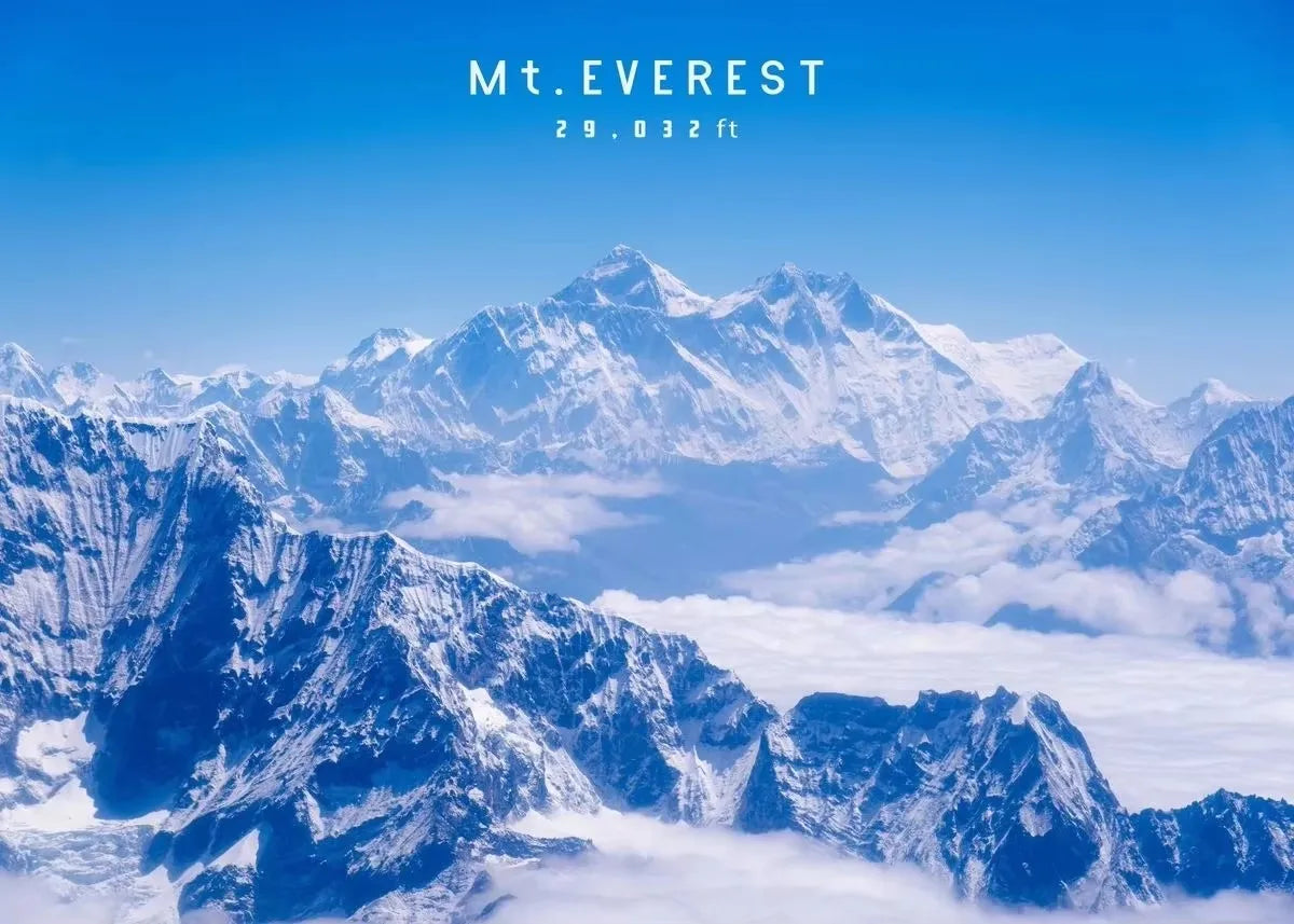 Mount Everest Landscape Canvas Print