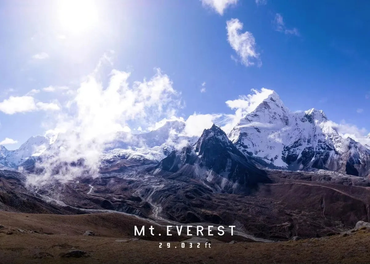 Mount Everest Landscape Canvas Print