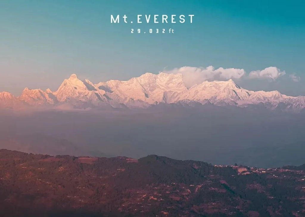 Mount Everest Landscape Canvas Print